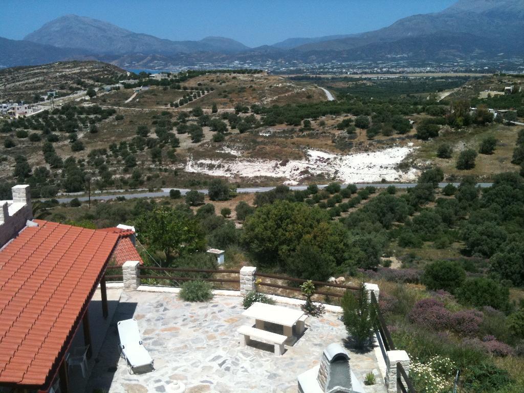 Villas Alexandros Petrino Kalamaki  Pokoj fotografie