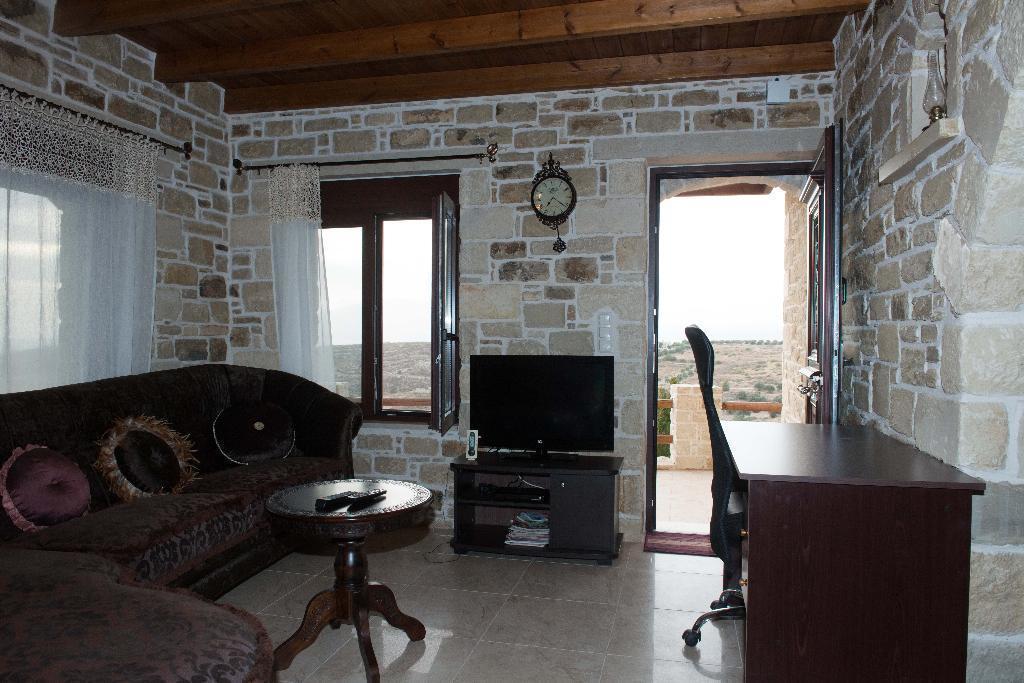 Villas Alexandros Petrino Kalamaki  Pokoj fotografie