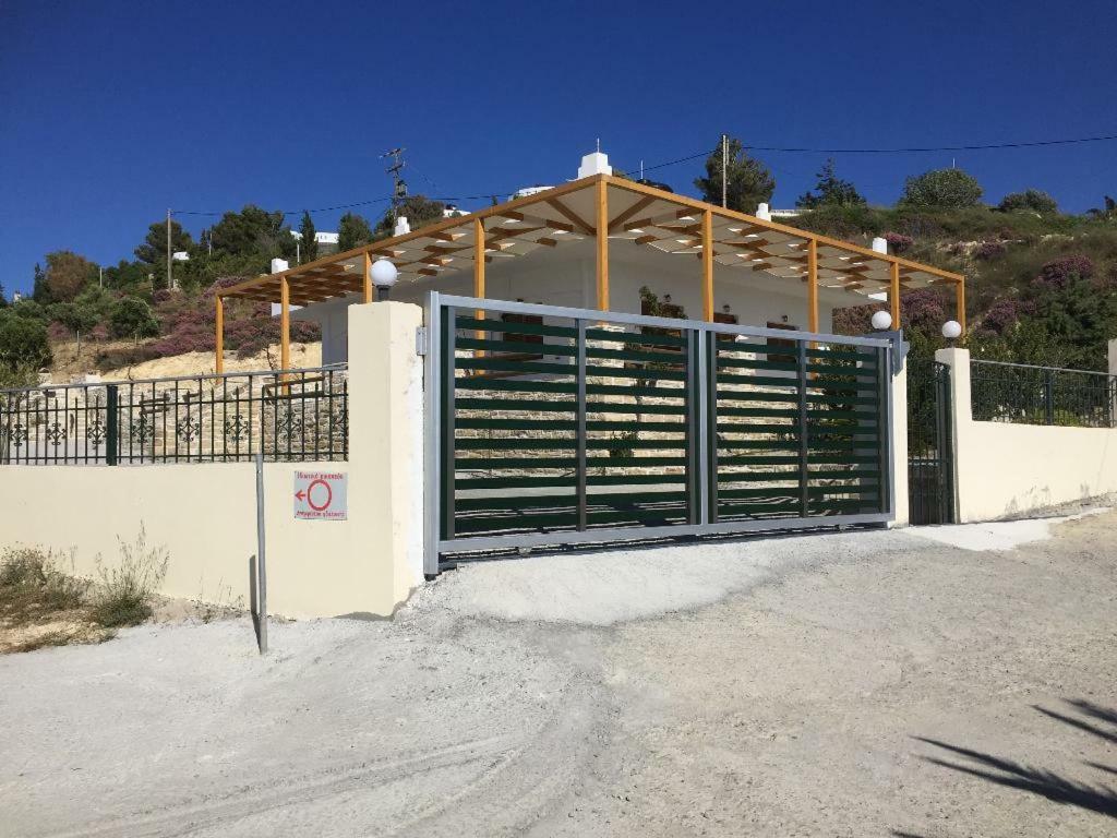 Villas Alexandros Petrino Kalamaki  Exteriér fotografie