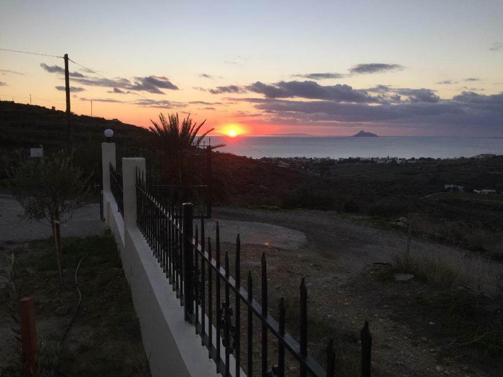 Villas Alexandros Petrino Kalamaki  Exteriér fotografie